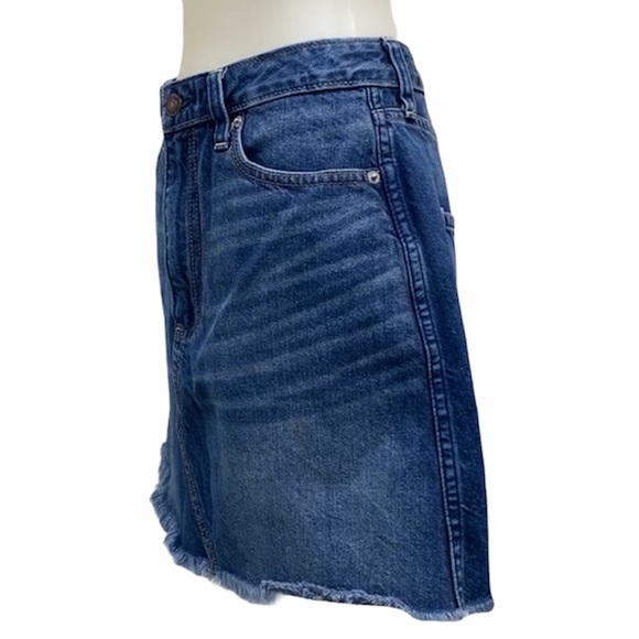 ABERCROMBIE & FITCH Raw Edge Blue Jean Skirt 28 Waist - Picture 4 of 7